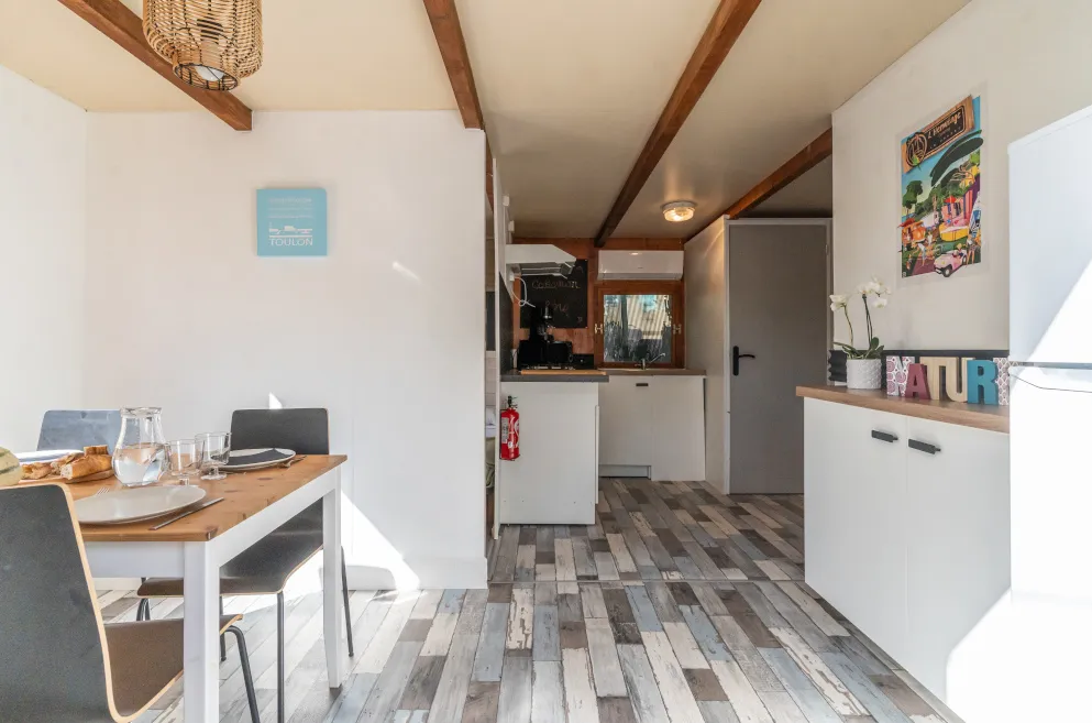 location pour 10 personnes proche plage Provence sud Pradet