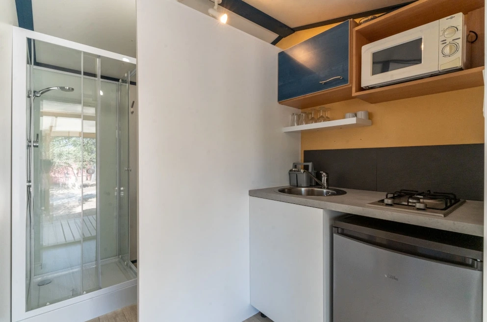 mobil home pour deux personne ou une personne avec cuisine