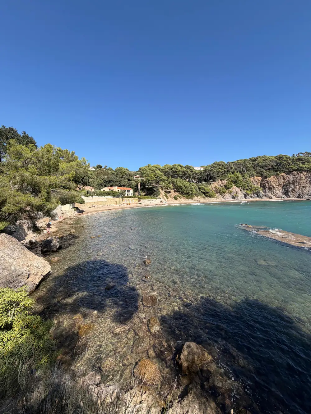 Plage des Bonnettes au Pradet, camping le Pradet en bord de mer à 400 m, entre Toulon et Hyères